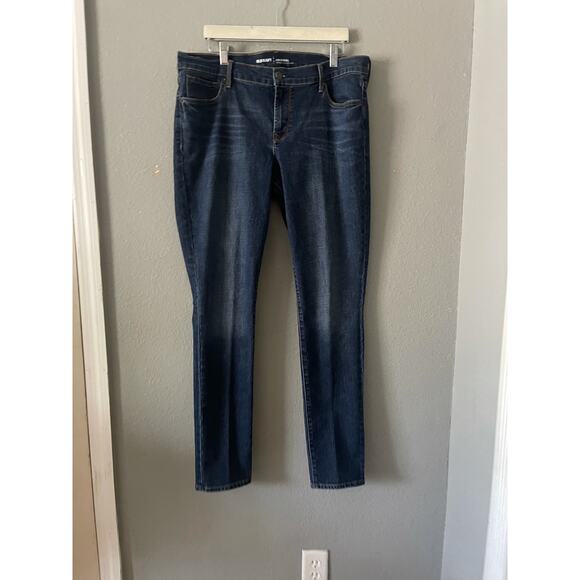 Old Navy Original Mid-Rise Tall Jeans - Picture 2 of 6